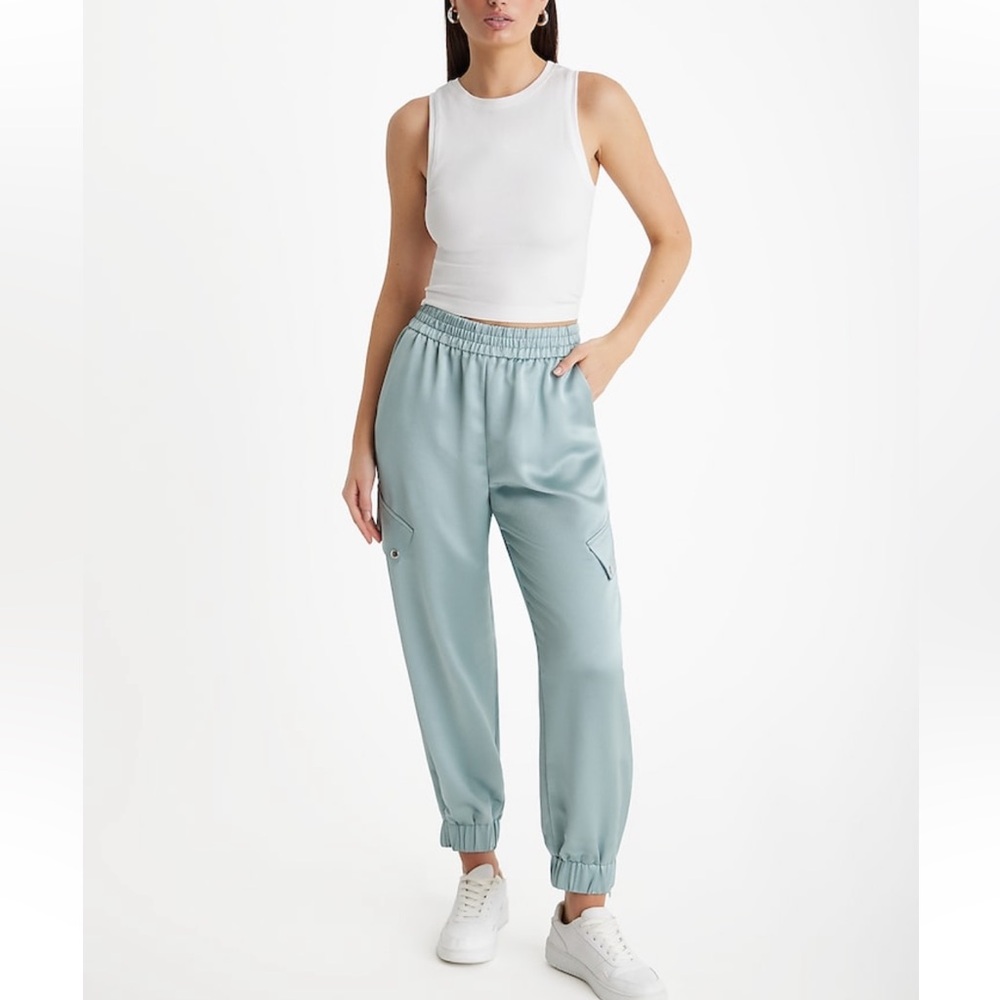 NWT Express High Waisted Satin Cargo Joggers in Silver Blue Size Small